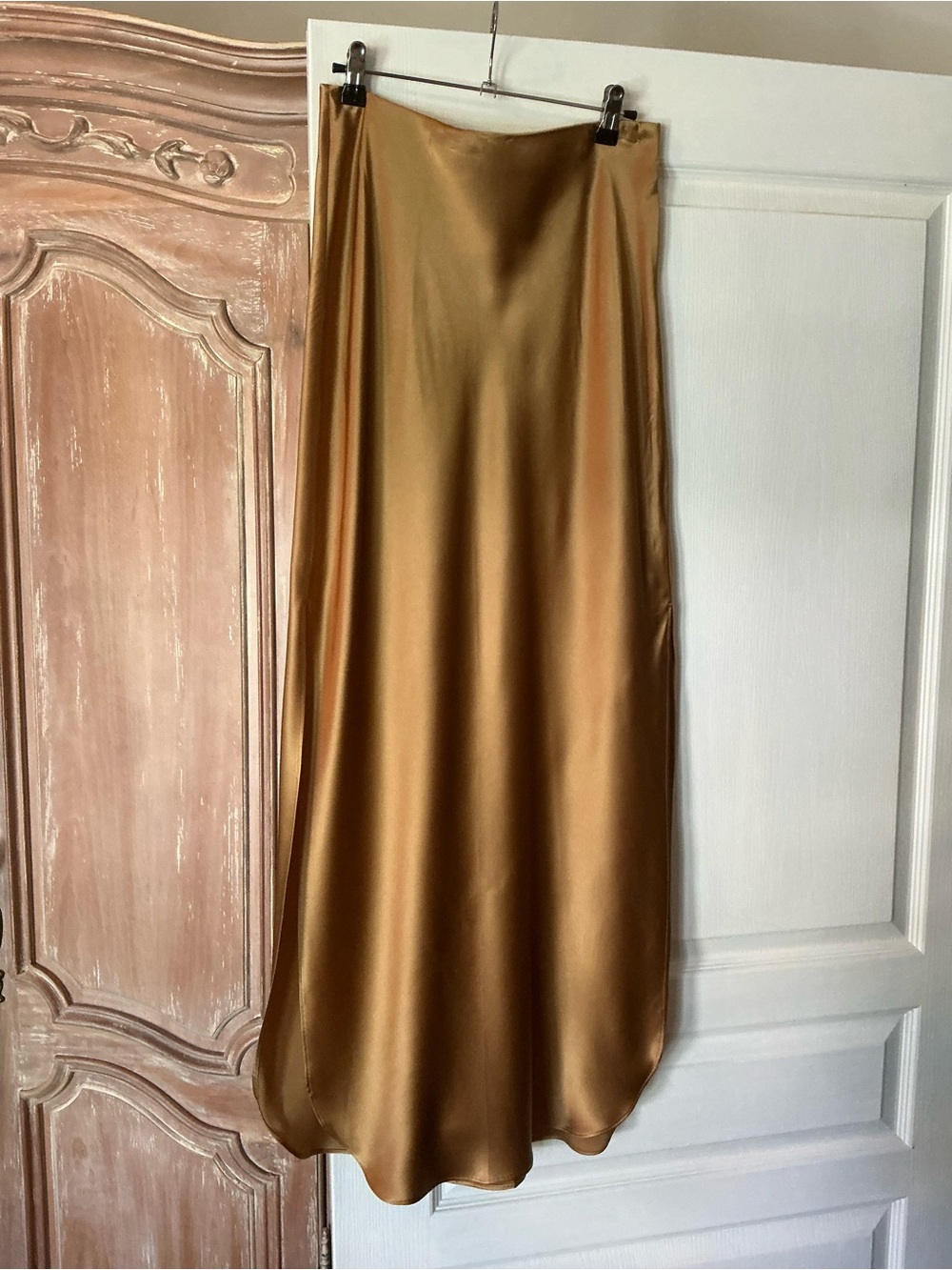 ‼️NWOT Banana Republic Dreamer Silk Slit High Waist Straight Maxi Silk Skirt